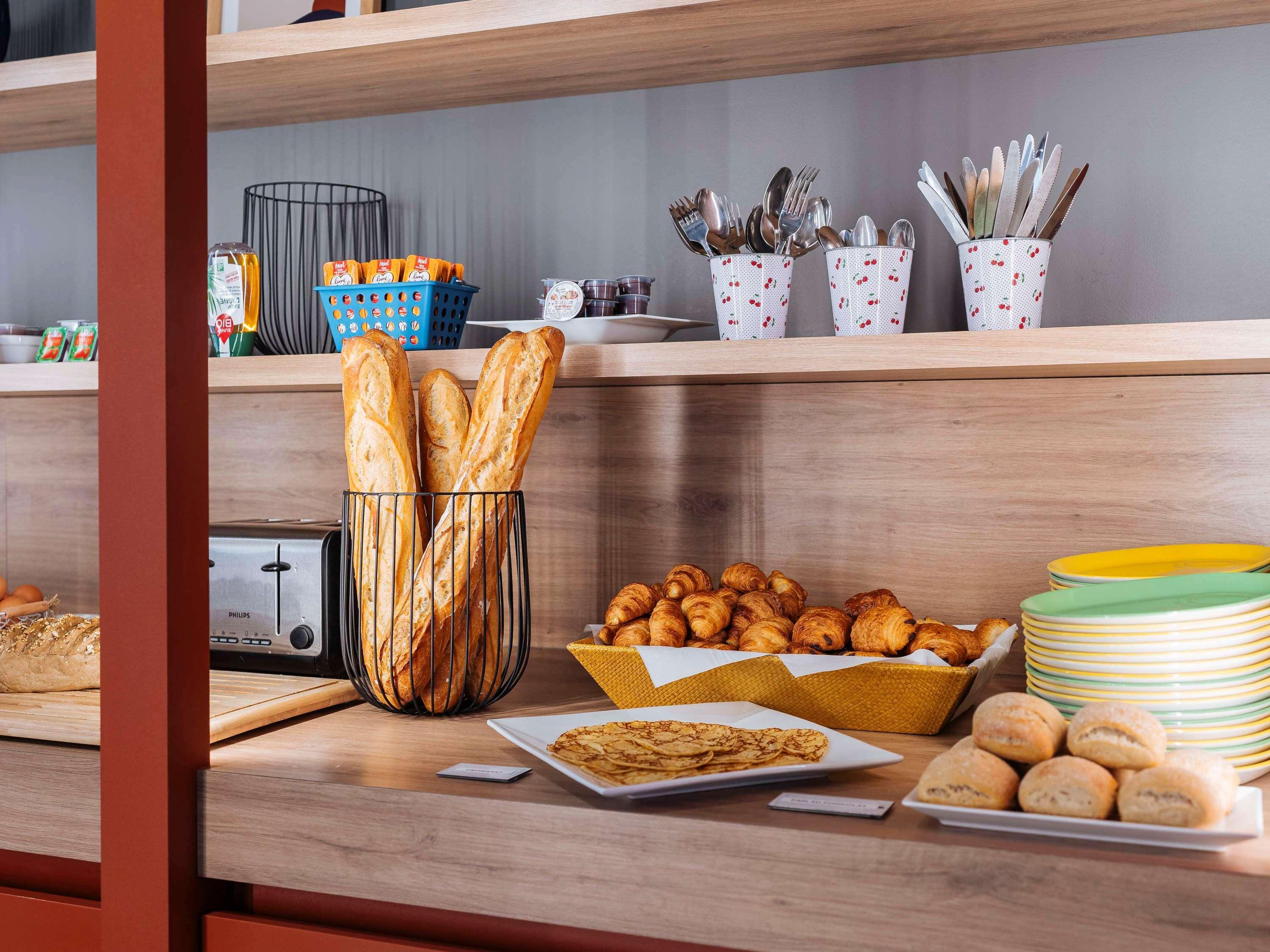 Hotel ibis Styles Le Mans Gare Sud Exteriér fotografie